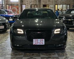 کرایسلەر 300